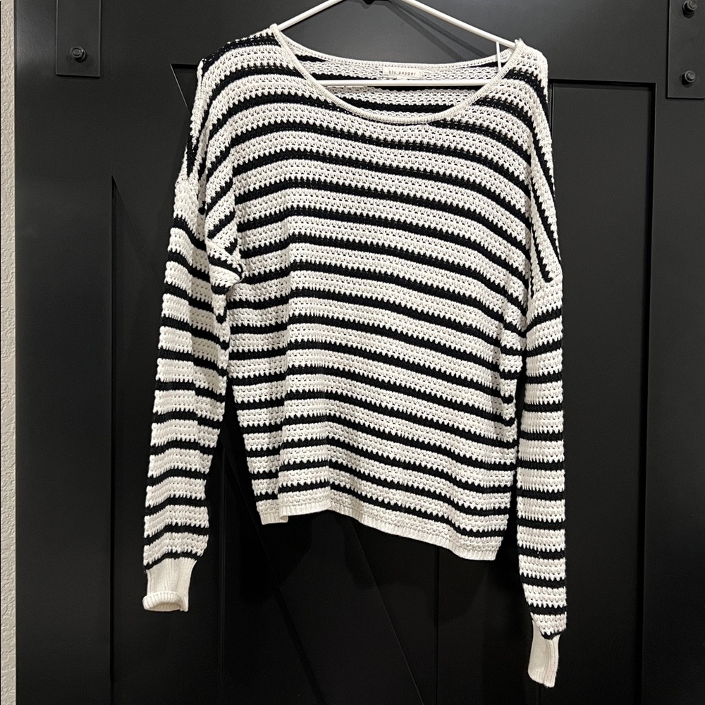Blu Pepper Monochrome Knit Top